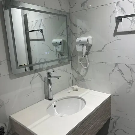 Ar Center Apartment *