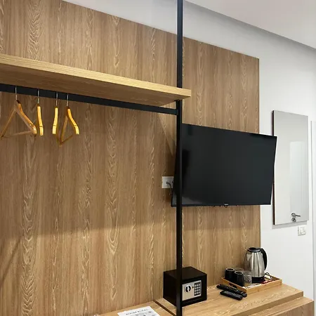 Ar Center * 地拉那