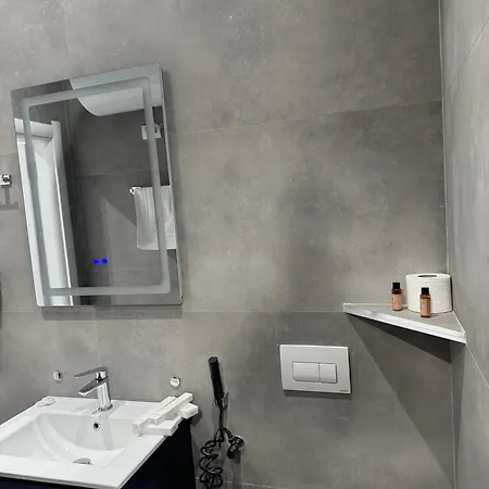 Ar Center * 地拉那