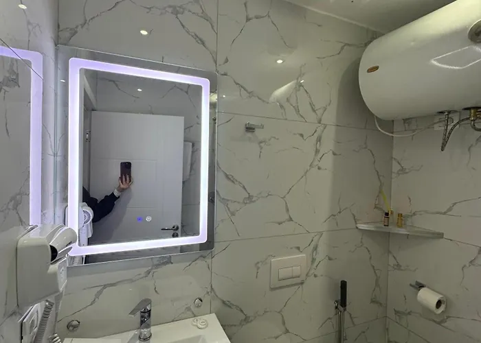Ar Center Apartment Tirana
