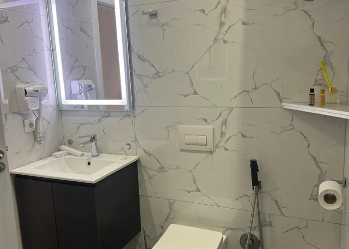Ar Center Apartment *